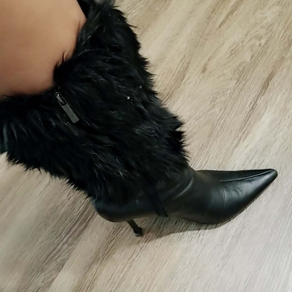 Colin stuart Black Faux Fur Booties